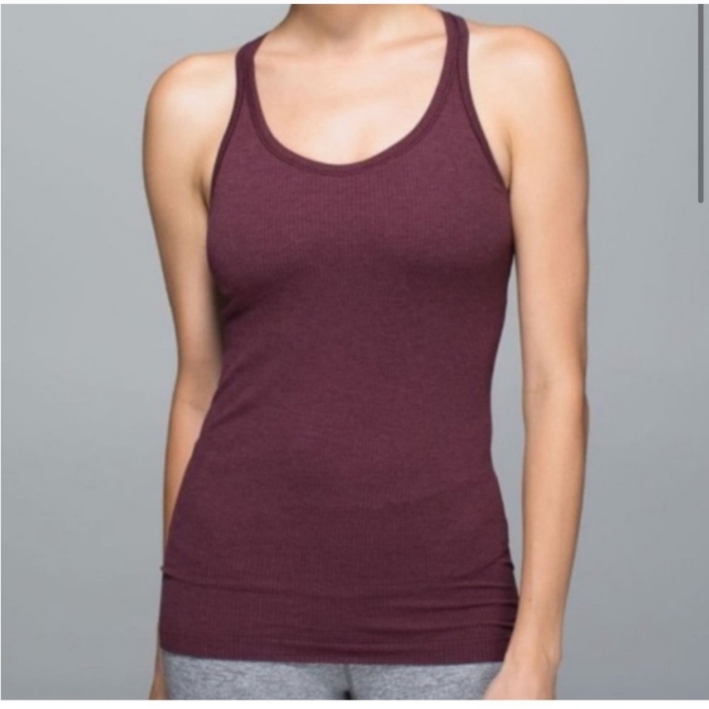 💫 2- Ebb to Street Lululemon Tank Tops 💫